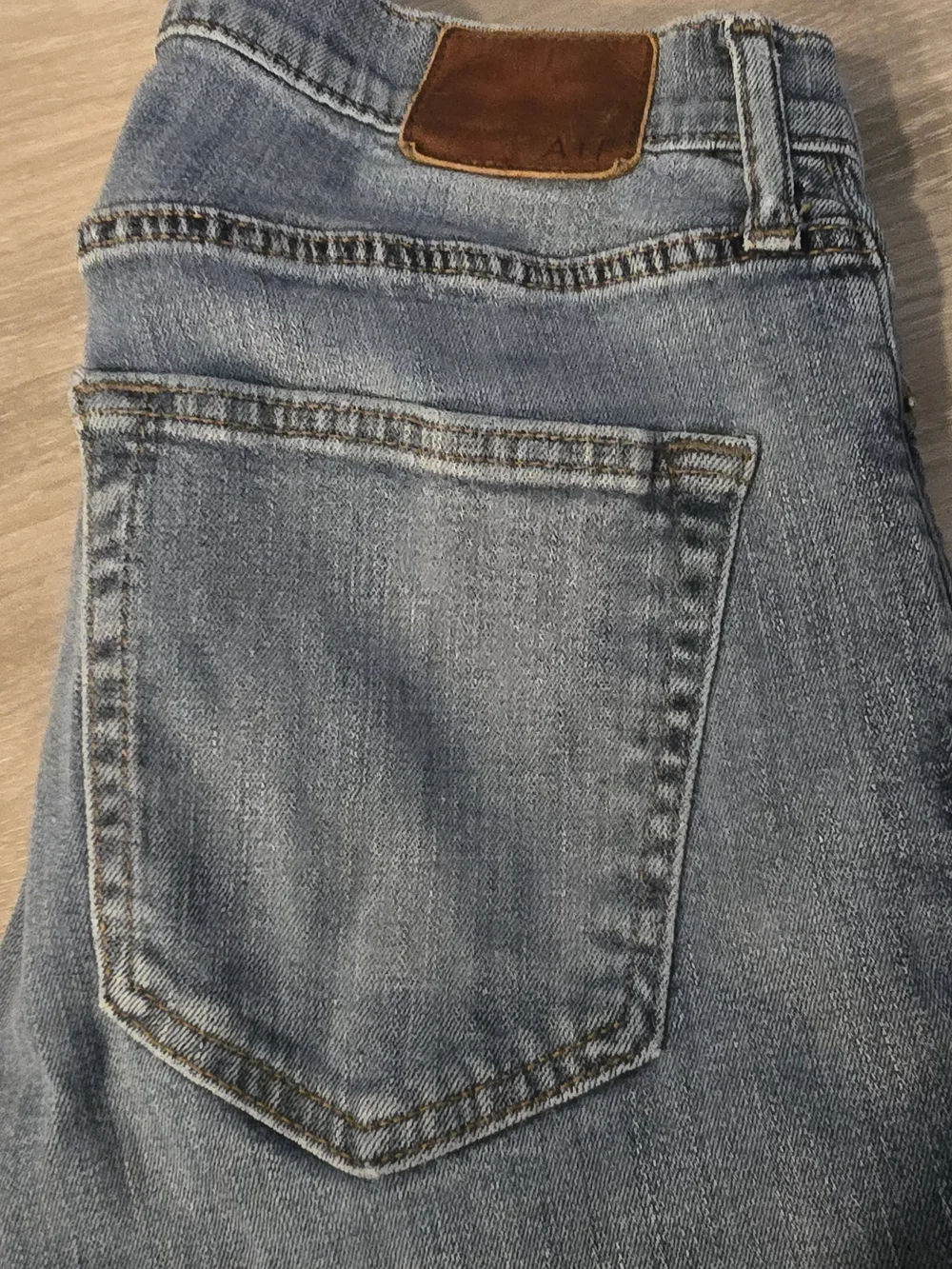 Abercrombie & Fitch classic straight